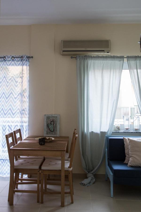Blue Theros Apartments 팔랄리아 디오니시우 외부 사진