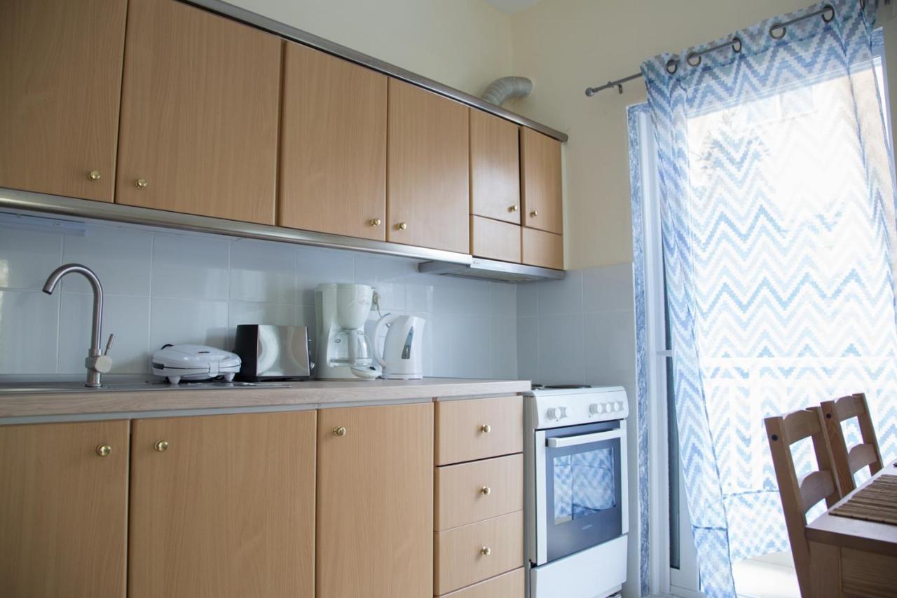 Blue Theros Apartments 팔랄리아 디오니시우 외부 사진